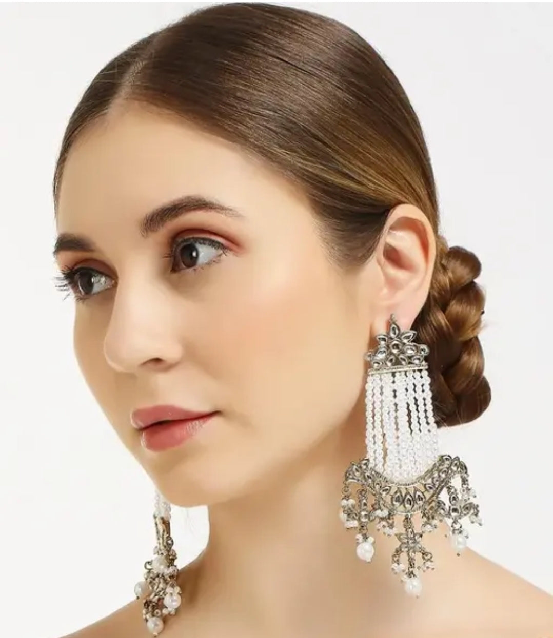 Stylish Earrings DM532