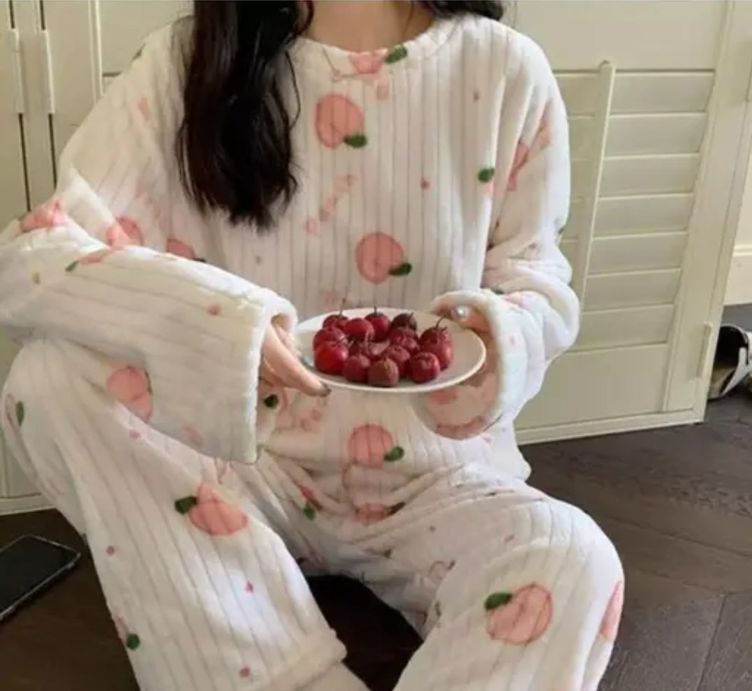 Woolen Night set DM644