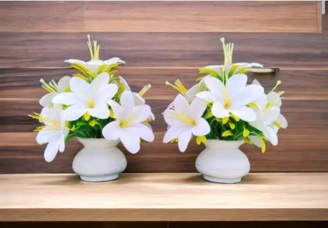 Lily flower Pot DM335