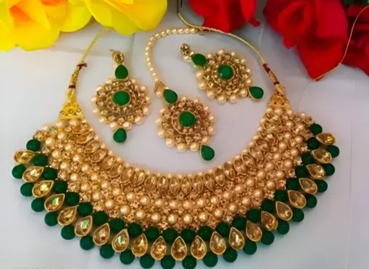 Gold necklace DM931